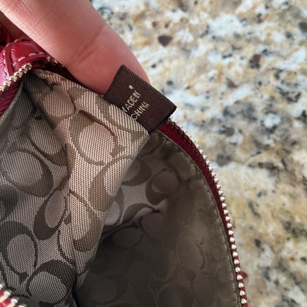 Coach Vintage Red Leather Wristlet Clutch - Picture 4 of 6